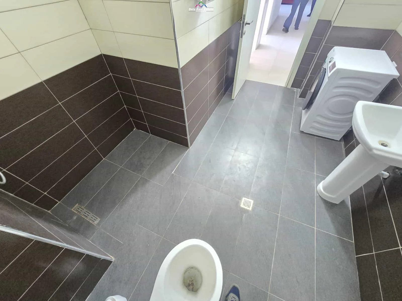Apartament Ne Shitje 2+1 Ne Kamez (ID B120841) Tirane