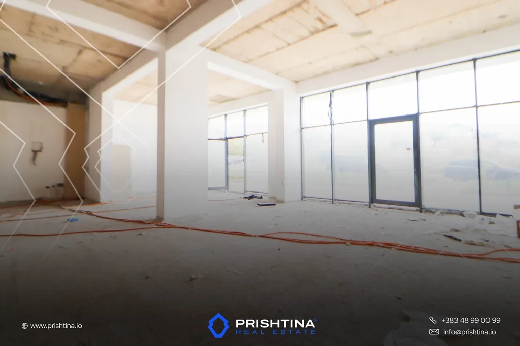 Lokal ne #shitje 232.81m² te Rruga C