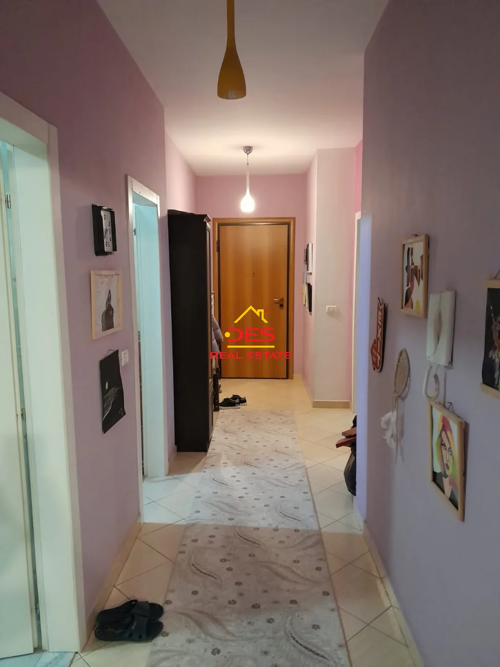 Jepet me qera tek Qendra Kristal!