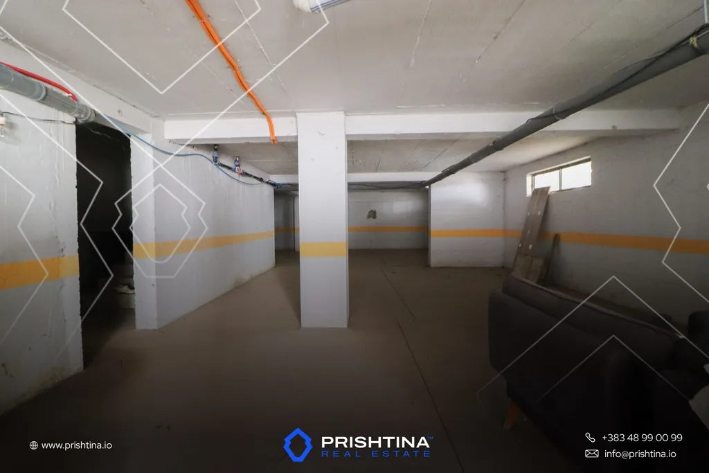 Lokal në #shitje 200m² në Fushë Kosovë
