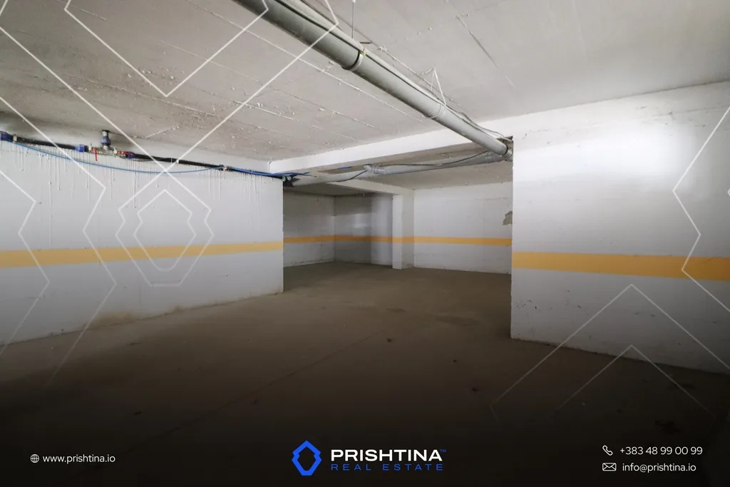 Lokal në #shitje 200m² në Fushë Kosovë