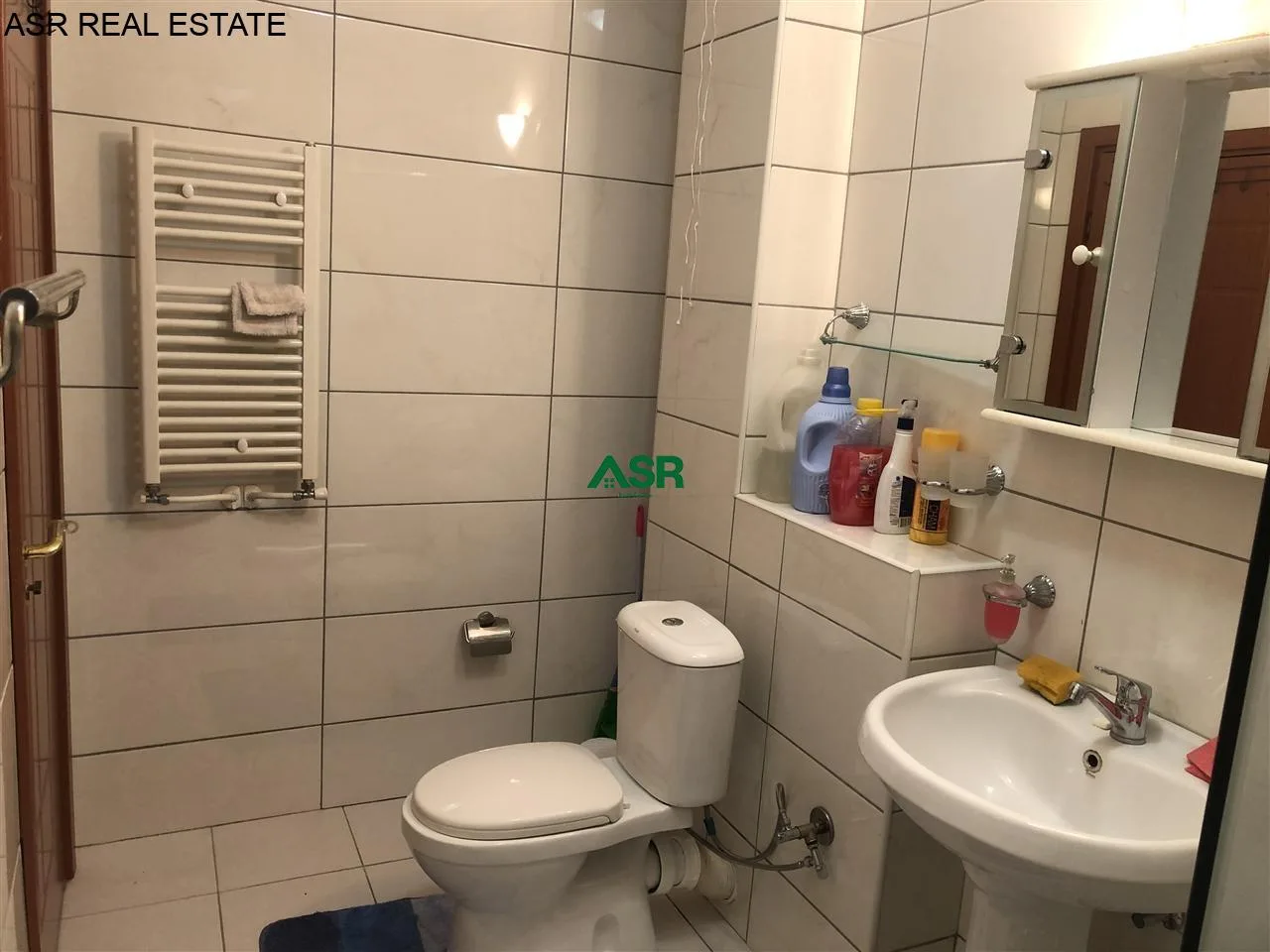 #ID:4190 Banesë 95m2 me Qira në lagjen rruga B.
