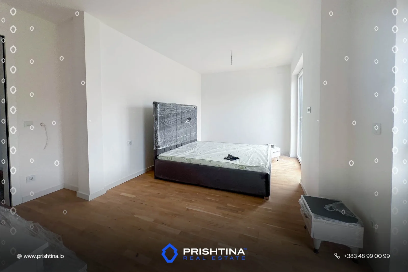 Shtëpi në shitje 300m² në Matiqan