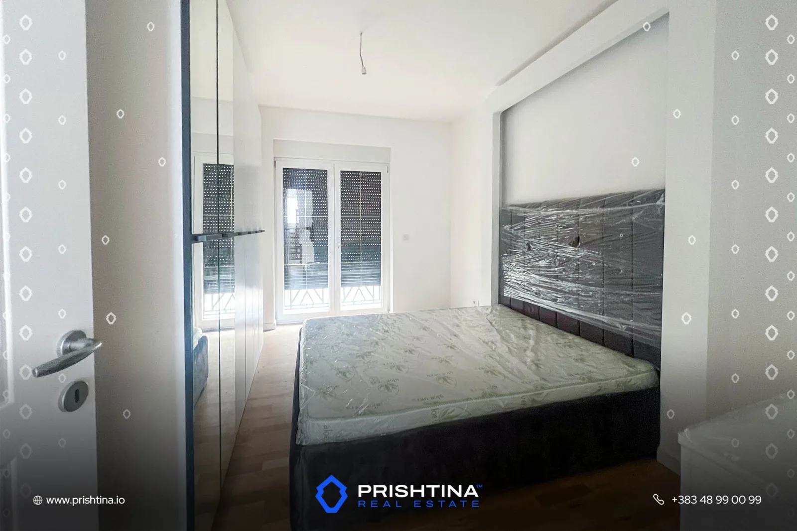 Shtëpi në shitje 300m² në Matiqan