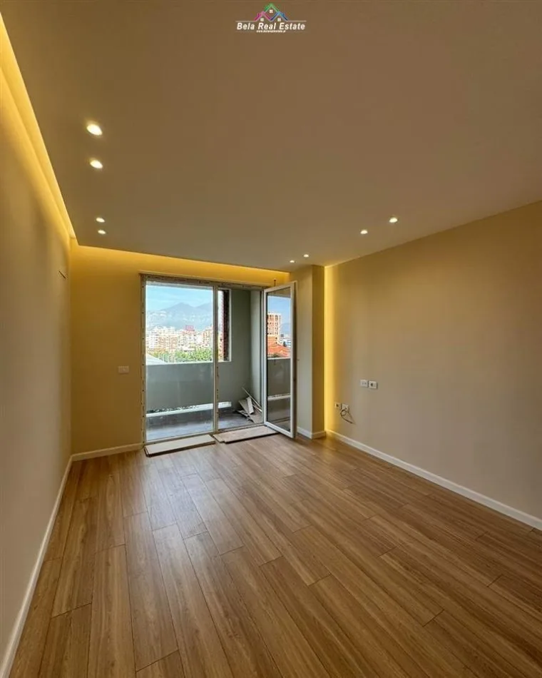 Apartament Ne Shitje 2+1 Tek Kompleksi Golden Park (ID B120595) Tirane​