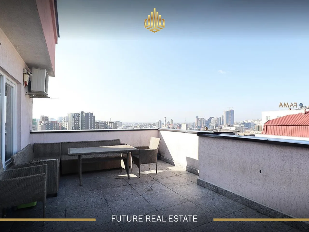 Penthouse në SHITJE/165m2