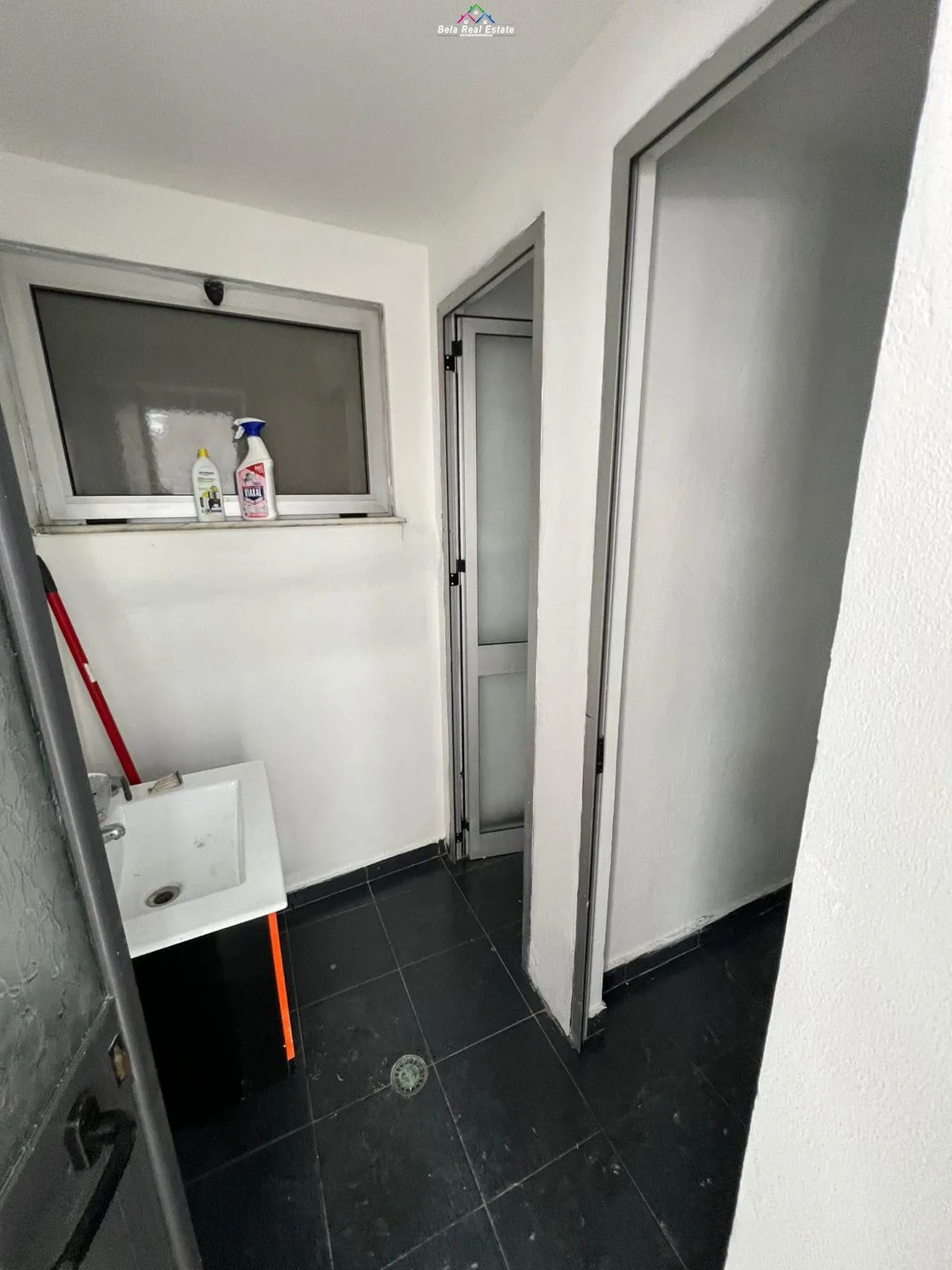 Dyqan Me Qera Ne Kamez (ID BD21858) Tirane