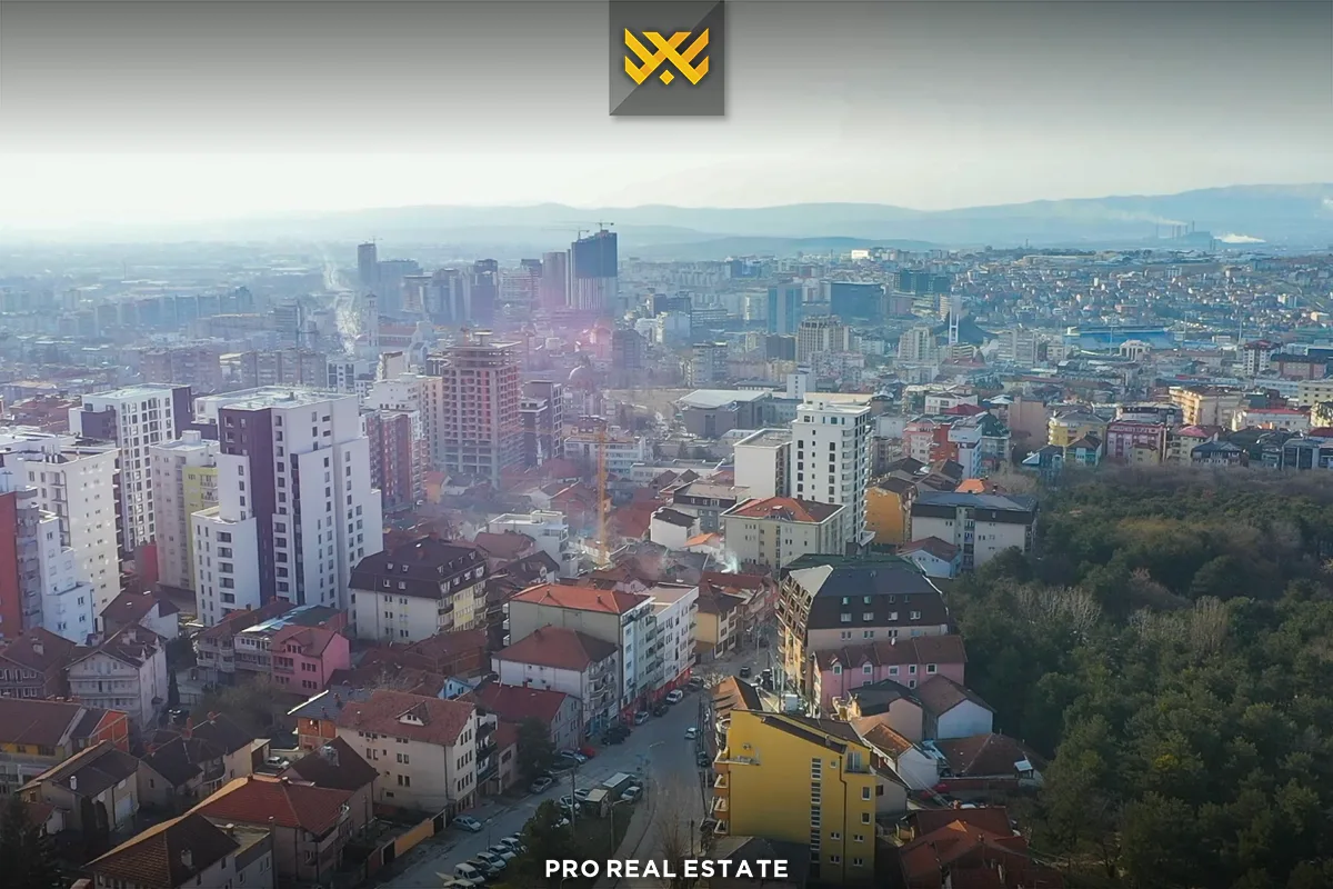 Objekt 1400m² me #QIRA në Lagjen e Muhaxherëve