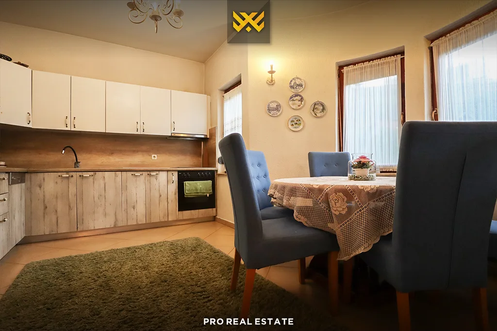 Shtëpi 440m² me #QIRA në Gërmi.