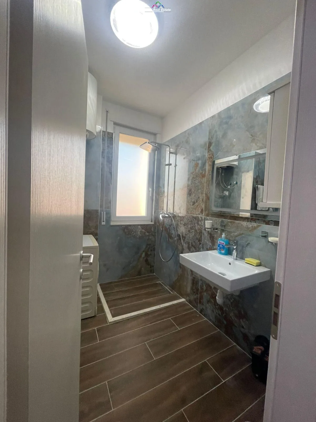Apartament me qera 1+1 Prane Shkolles se Baletit (ID B210906) Tirane.