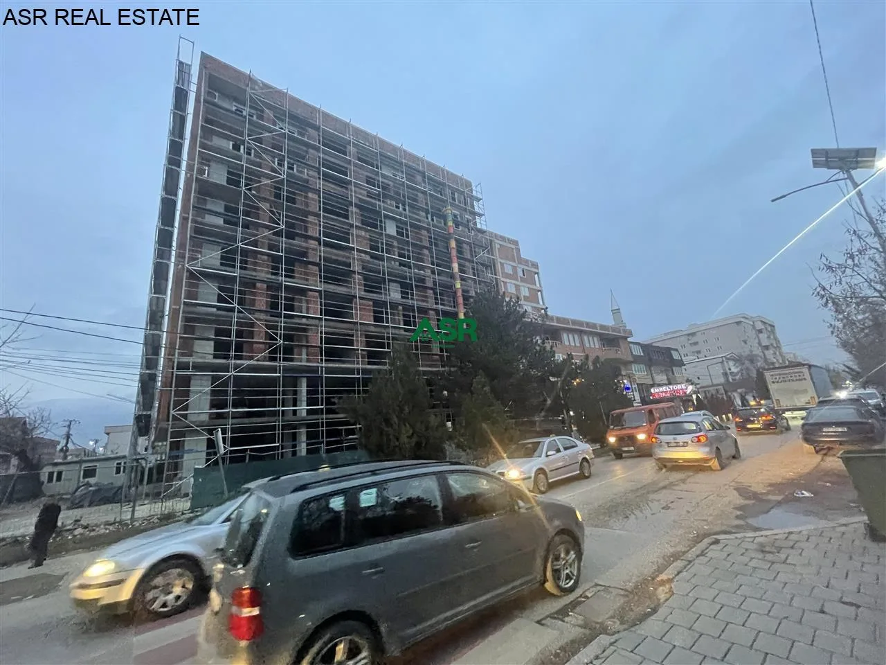 Shitet banesa ne Fushe Kosove
