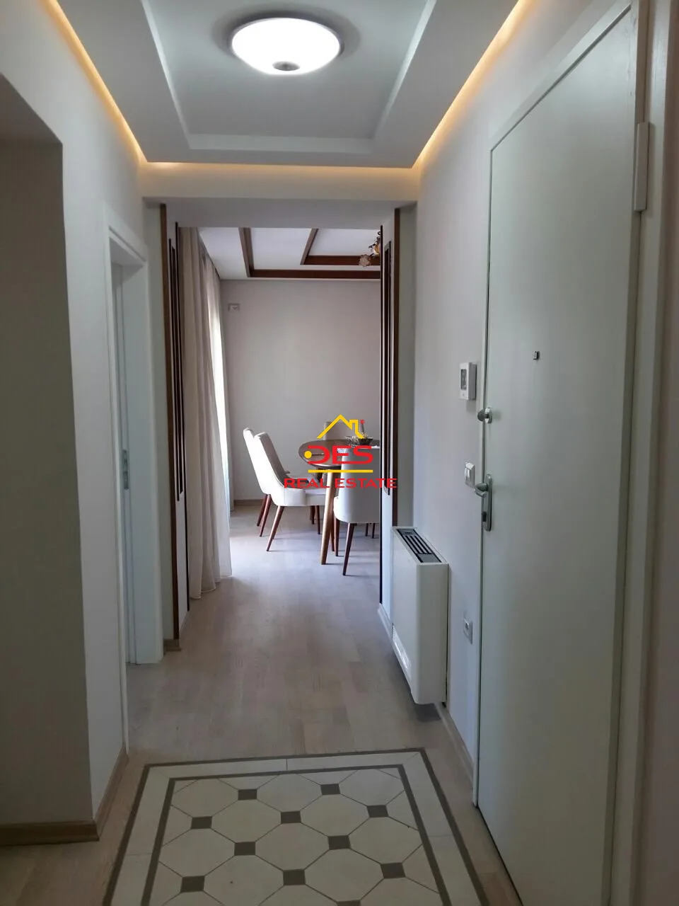 Apartament 2+1 për qira, ish blloku, tiranë.