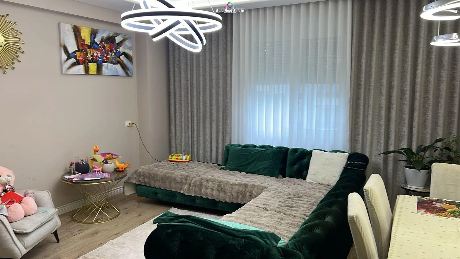 Apartament Ne Shitje 2+1 tek Ish Parku (ID B120753) Tirane