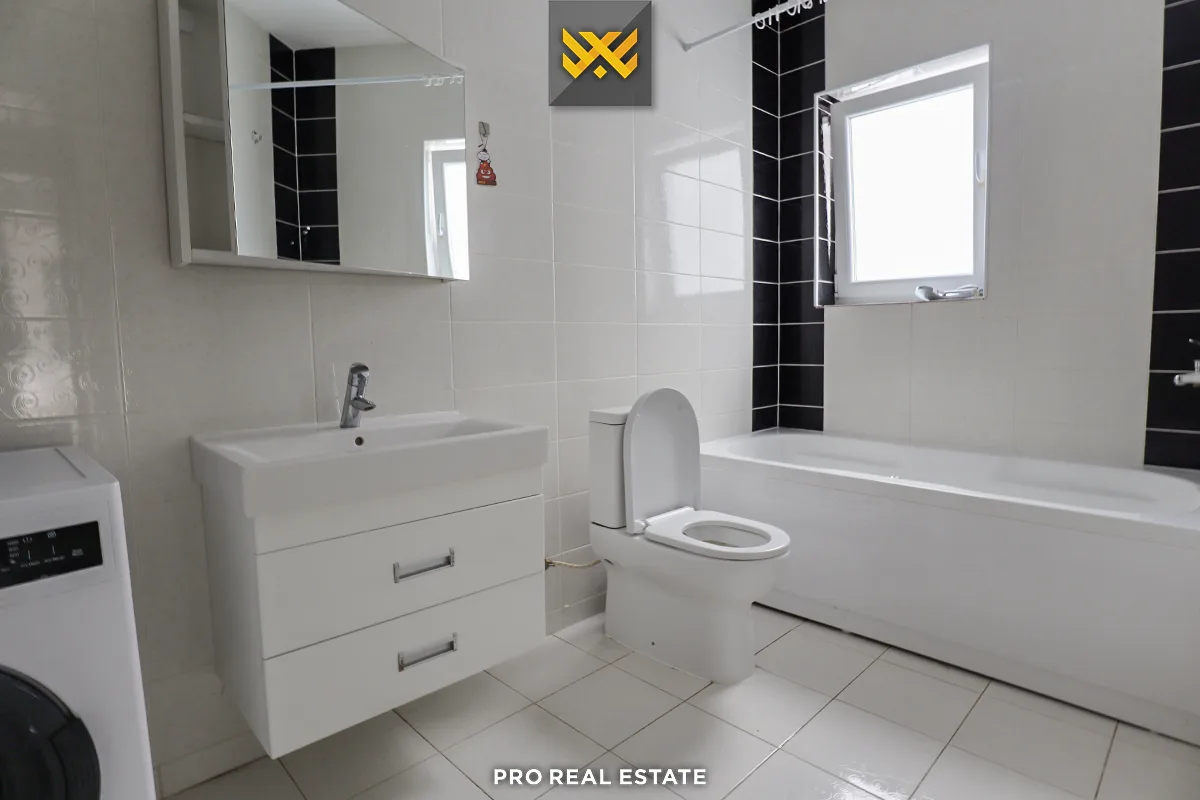 Shtëpi 300m² me #QIRA në Çagllavicë