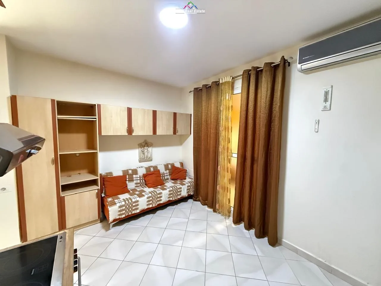 Apartament Me Qera 2+1 Ne Qender ( ID B221409) Tirane