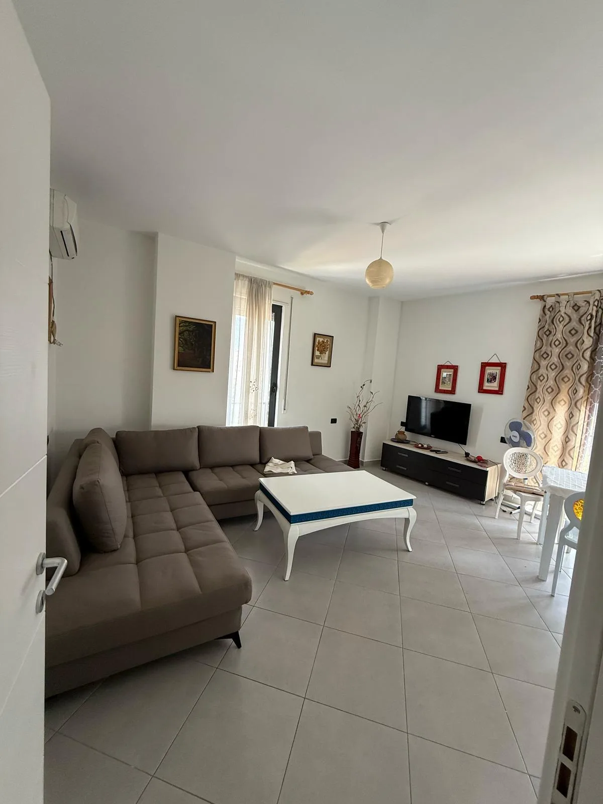 Apartament me qera 1+1 Tek Rruga Dibres (ID B2101162) Tirane.