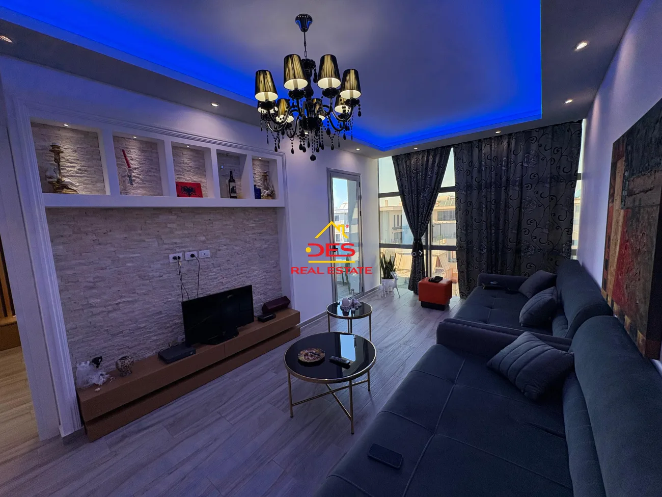JEPET ME QIRA APARTAMENT LUKSOZ 1+1 TE “RRUGA E ÇIPAJVE, VLORË 📍 Pranë Jumbo