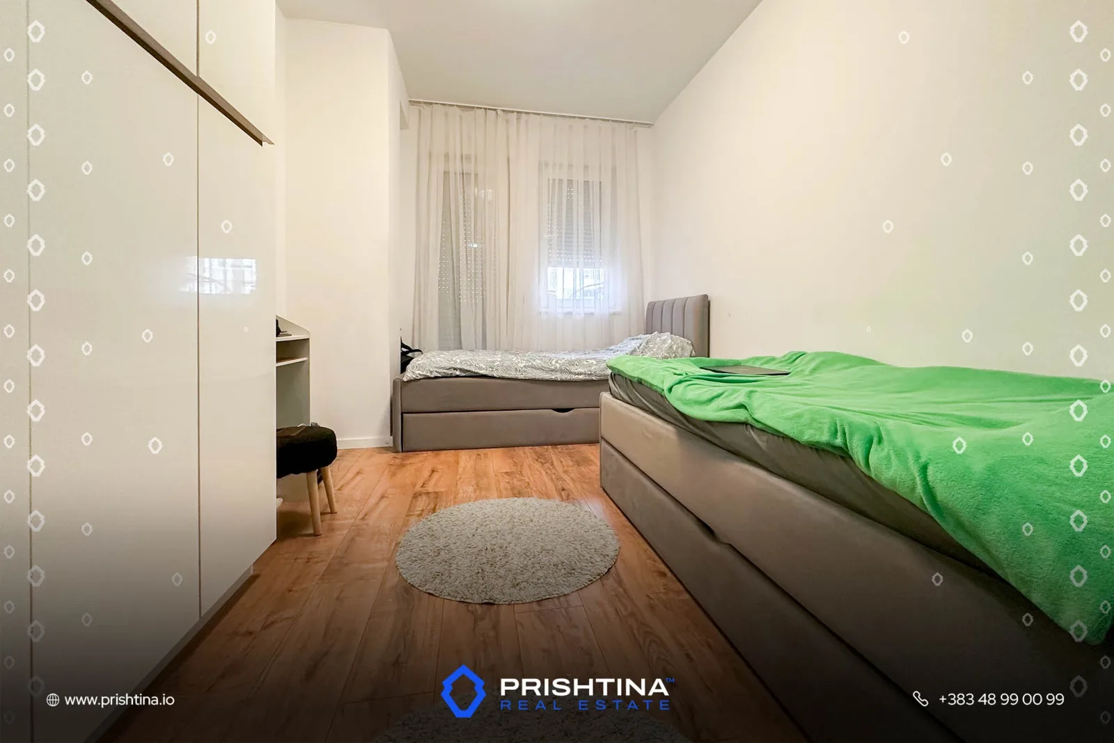 Banesë në shitje 79m² neto në Rrugën C