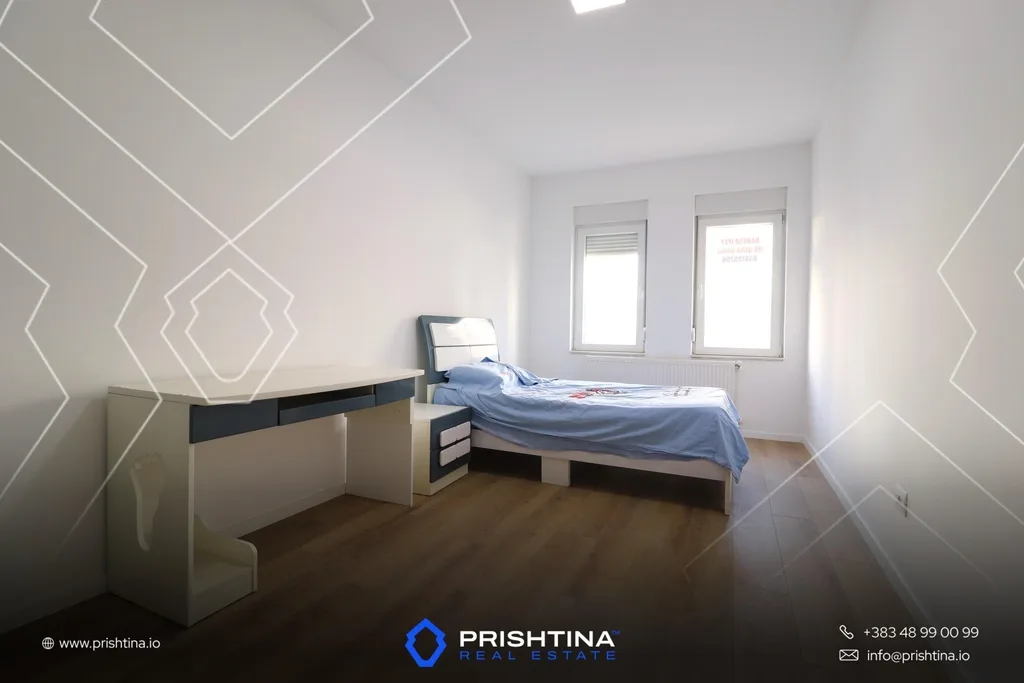 Banesë me qira 80m² te Rruga C