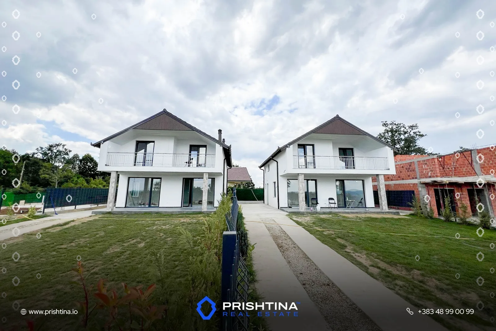 2 Shtëpi në #shitje 160m² + 3.15 ari tokë në Butovc