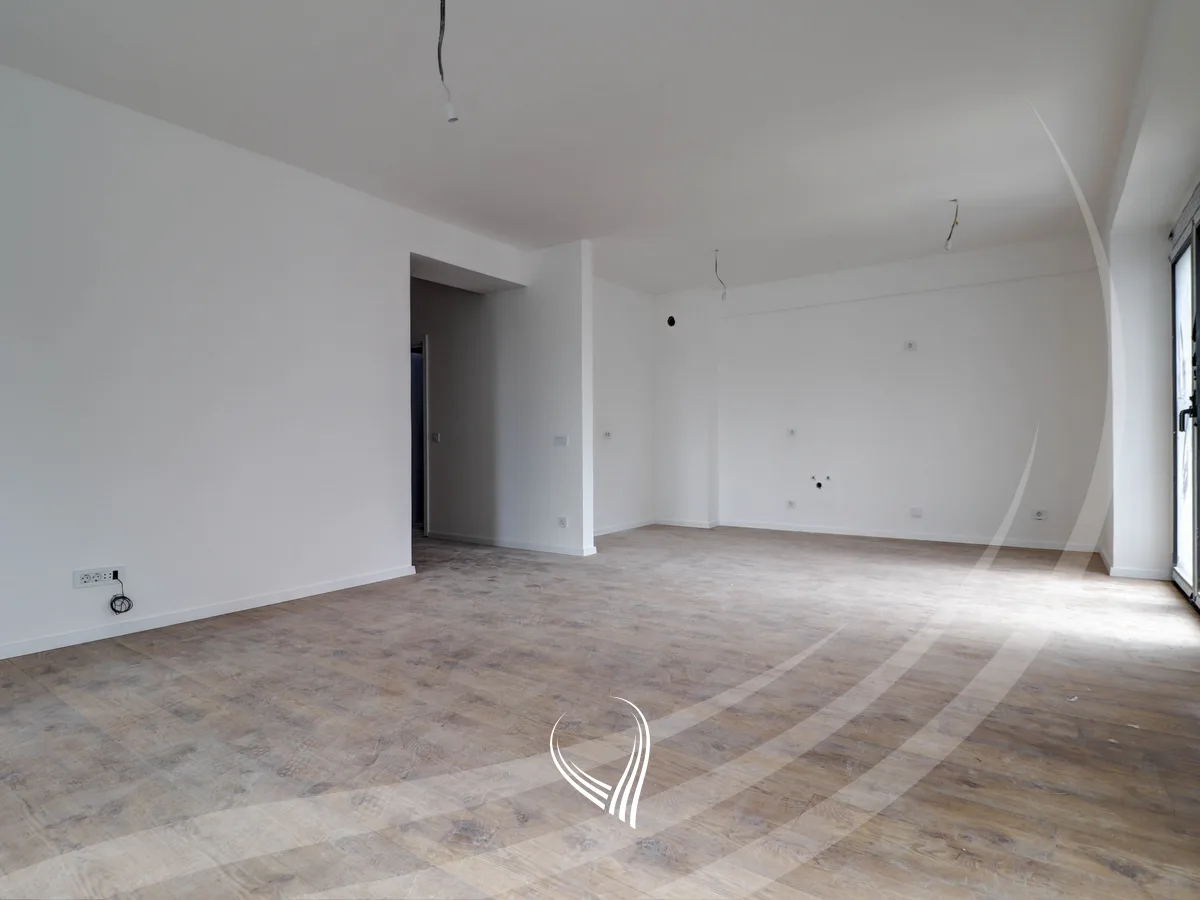 Zyre me 3 dhoma pune me qira në lagjen Lakrishtë – Prime Residence 3