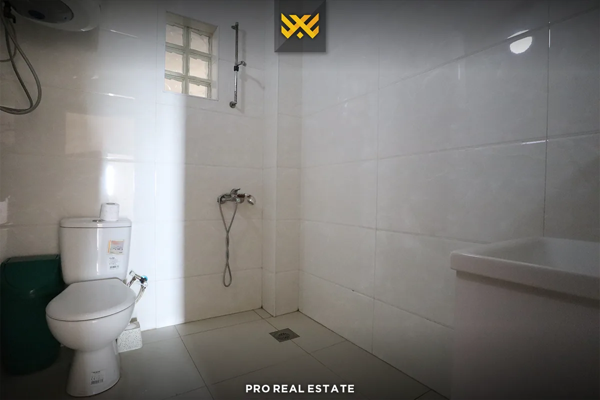 Banesë 175m² me #QIRA në Dragodan.