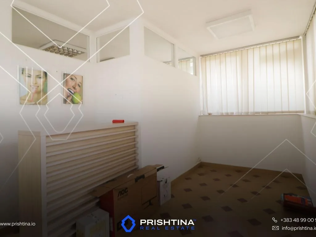 Lokal me qira 110m² në Dardani