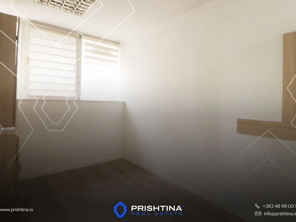 Lokal me qira 110m² në Dardani
