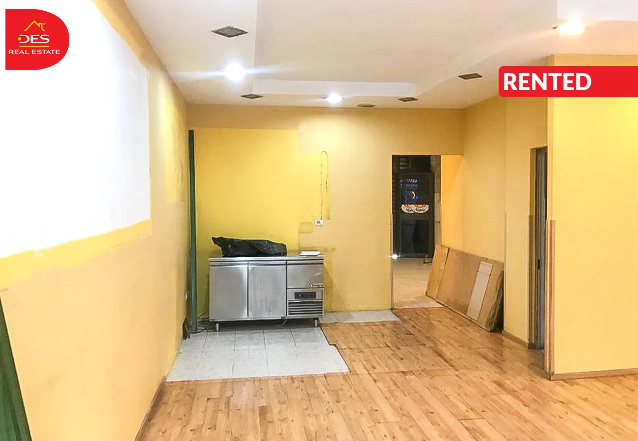 Jepet me qira ambient biznesi, rruga pjetër bogdani,tiranë