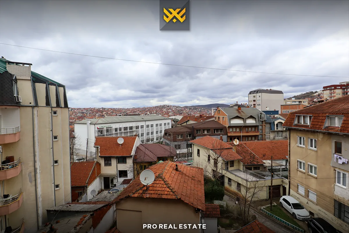 Banesë 89m² për #SHITJE te Qendra e Vjetër.