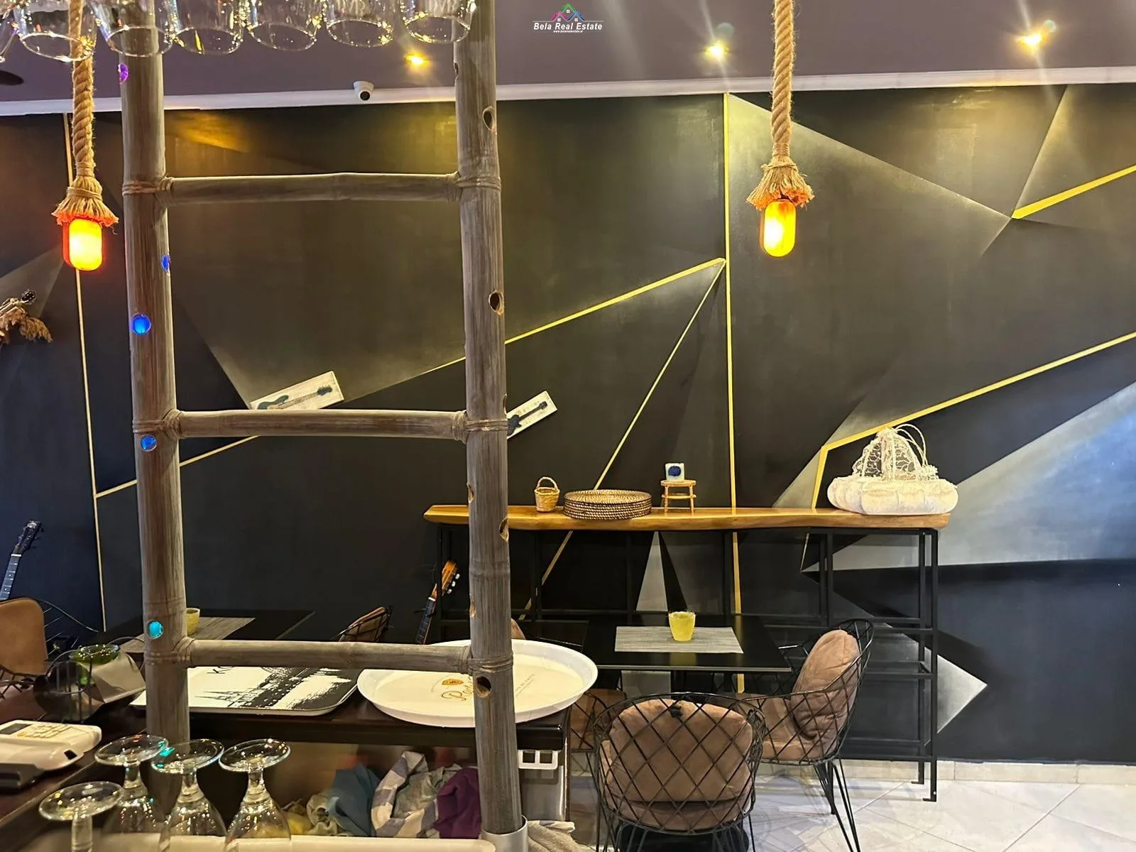 Lokal per shitje tek Kodra e Diellit (ID BL041) Tirane