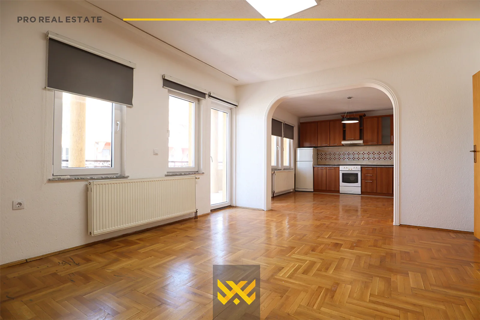 Zyre 200m² me #QIRA në Aktash.