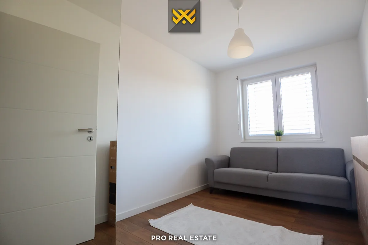 Shtëpi 350m² me #QIRA në Lagjen Qëndresa