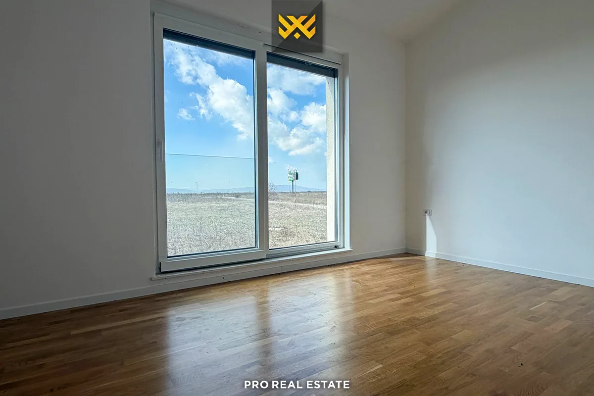 Shtëpi 245m² për #SHITJE në Lagjen Priam Village