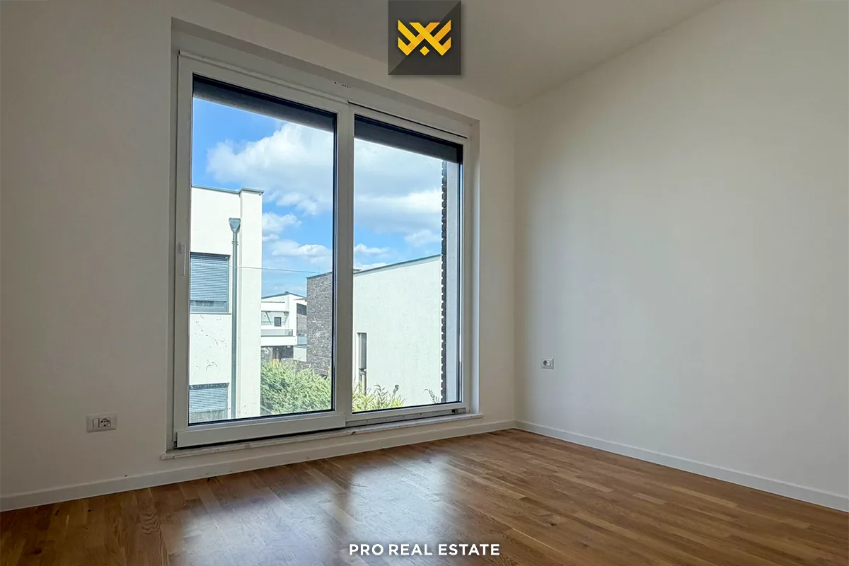 Shtëpi 245m² për #SHITJE në Lagjen Priam Village