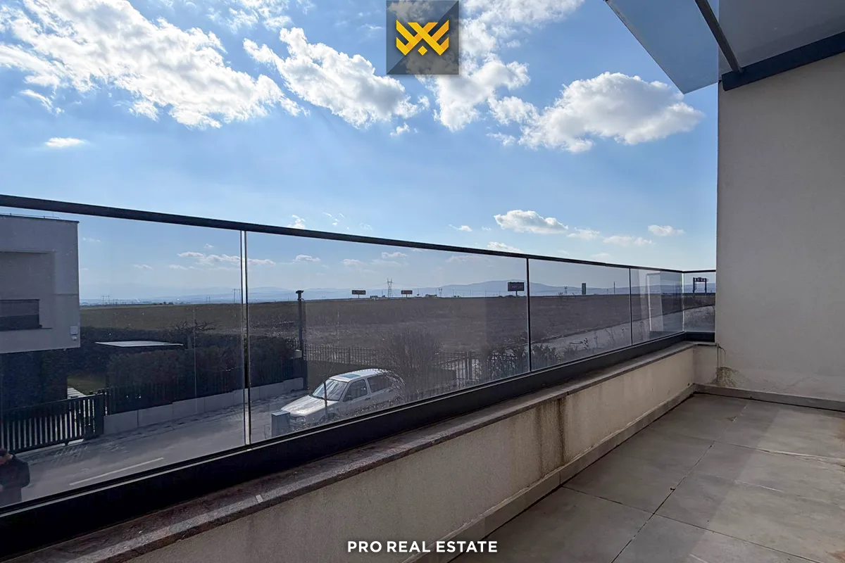 Shtëpi 245m² për #SHITJE në Lagjen Priam Village