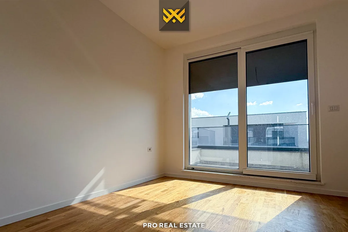Shtëpi 245m² për #SHITJE në Lagjen Priam Village