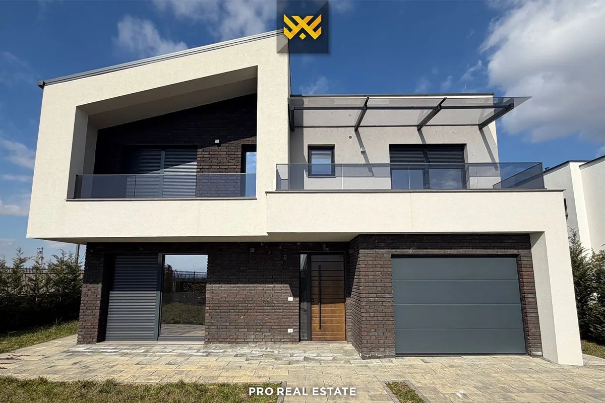 Shtëpi 245m² për #SHITJE në Lagjen Priam Village