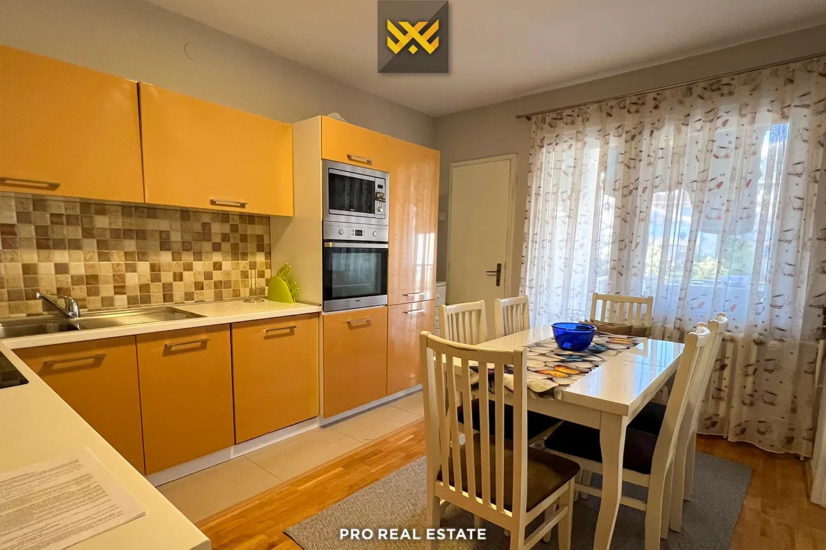 Banesë 55m² me #QIRA në Bregun e Diellit