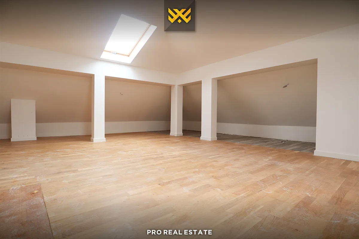 Shtëpi 300m² me #QIRA në Lagjen Royal Green Residence
