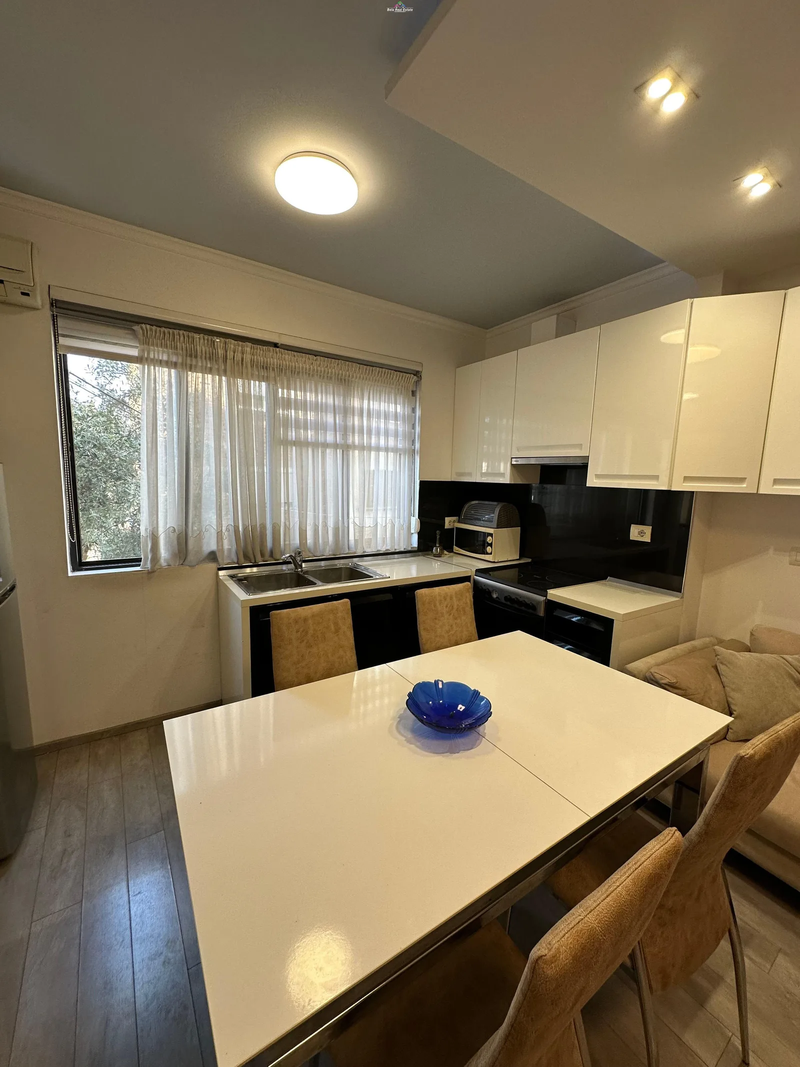 Apartament Me Qera 1+1 Tek Brryli (ID B2101549) Tirane