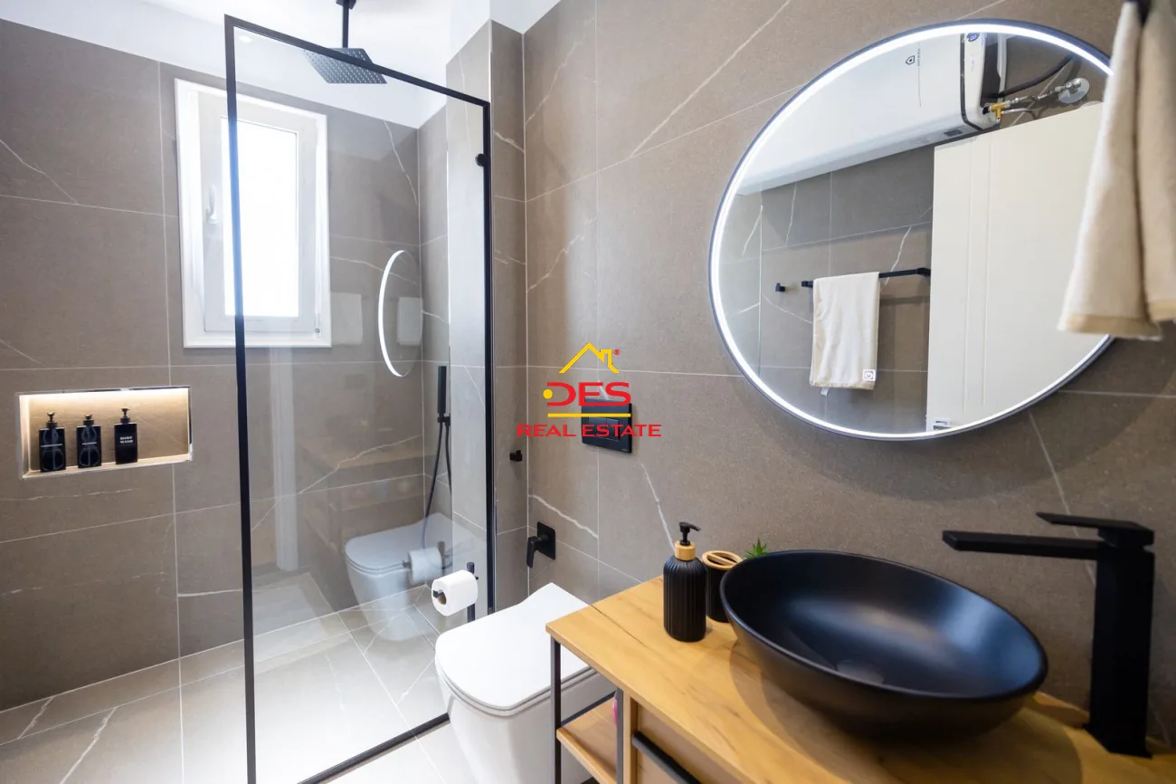 Jepet me qira apartament luksoz 1+1 në lungomare, vlorë.