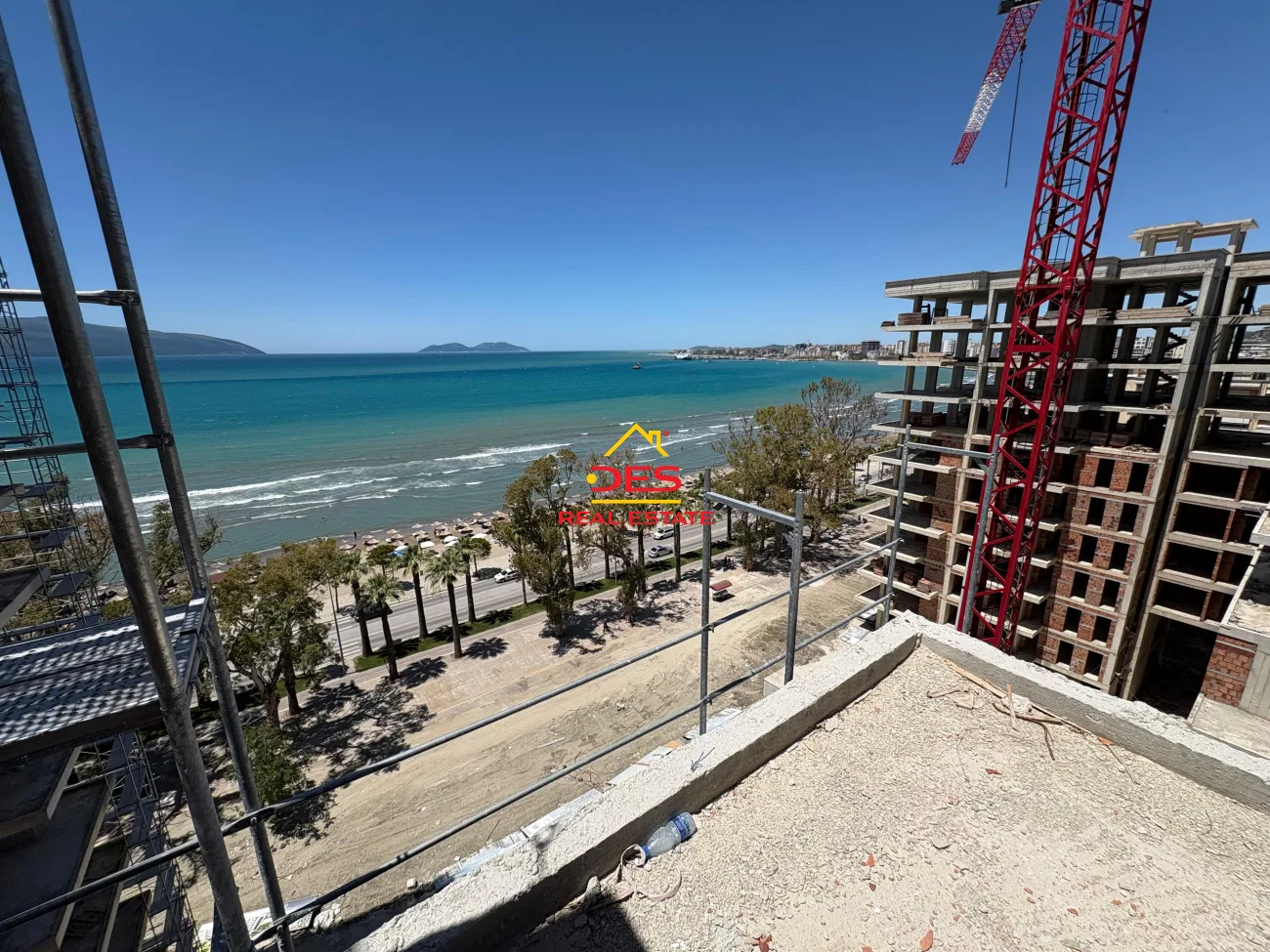 Shitet apartament 2+1+ verandë në rezidencën “poseidon”, vlorë