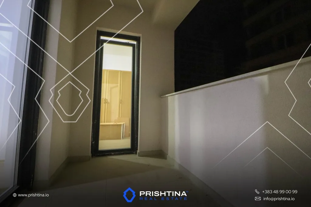 Banesë me qira 107m² te Rruga C