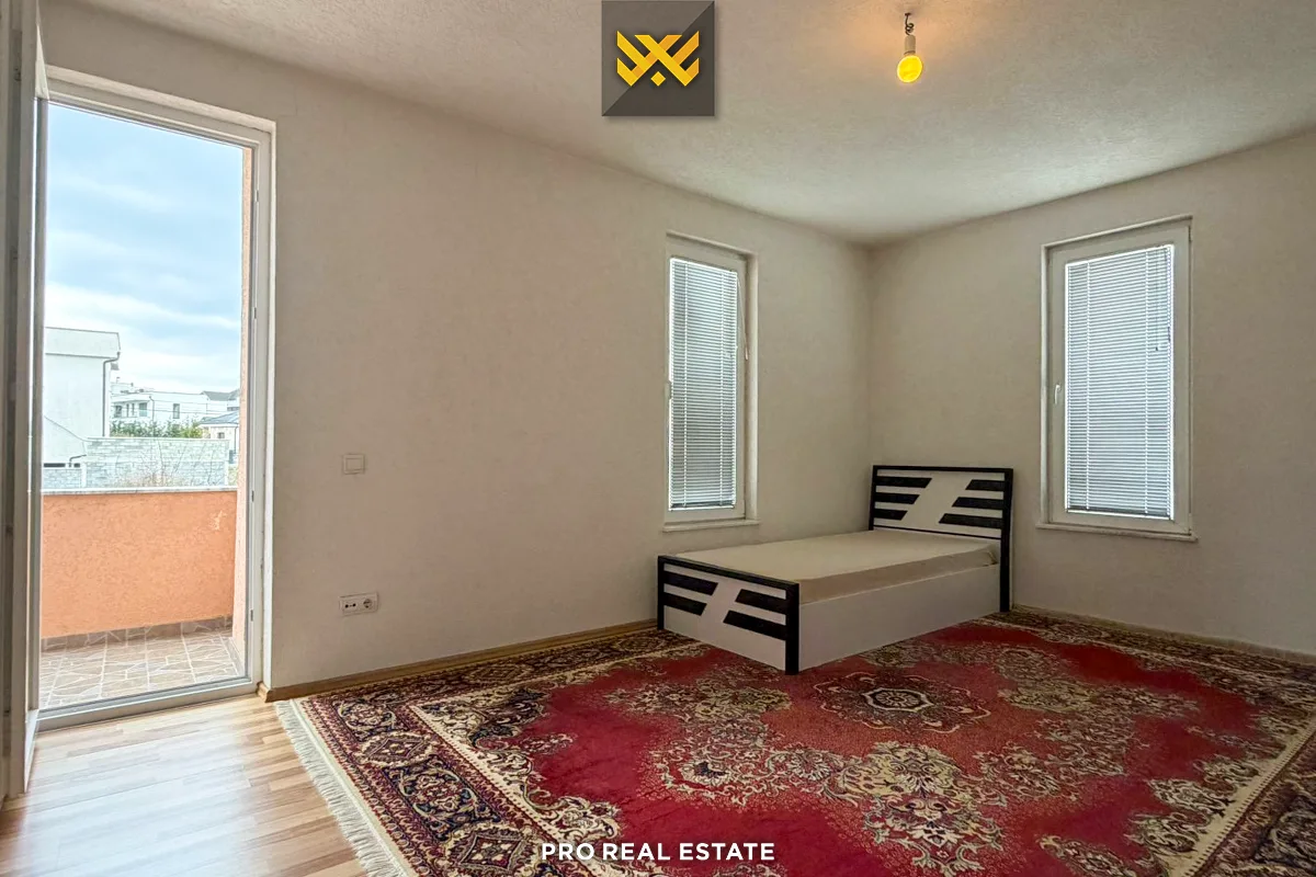Shtëpi 182m² për #SHITJE në Lagjen Qëndresa