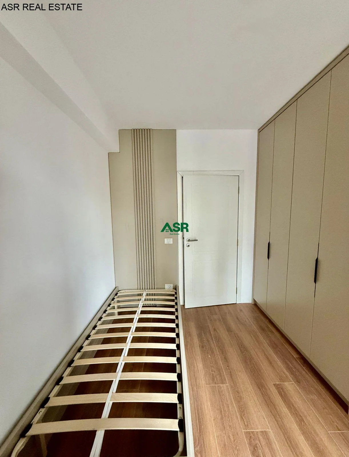 #ID:4128 Banesë  me #qira në Prishtine te Re përball Gjykates Themelore në Kompleksi Delta Invest