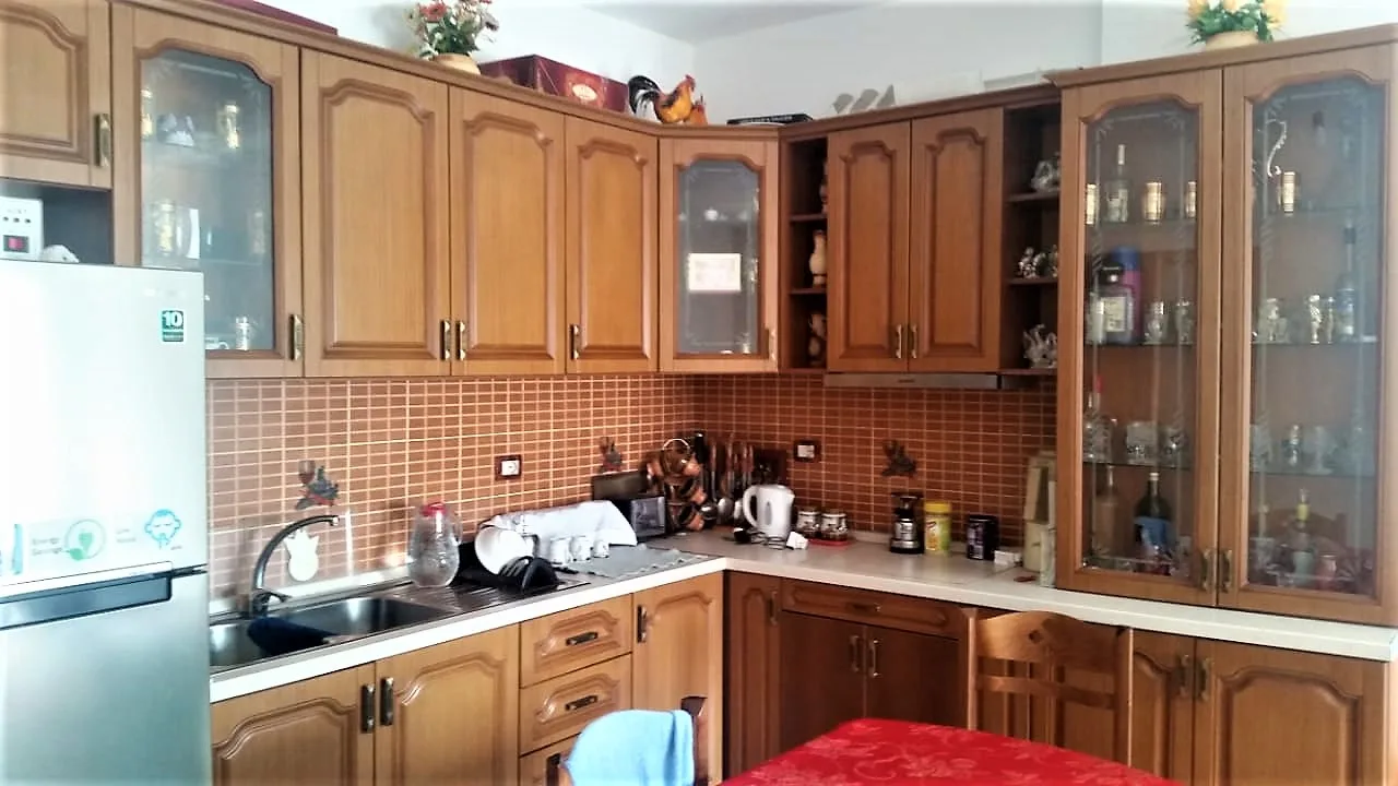 Shitet apartament 2+1 rr. jordan misja, tiranë