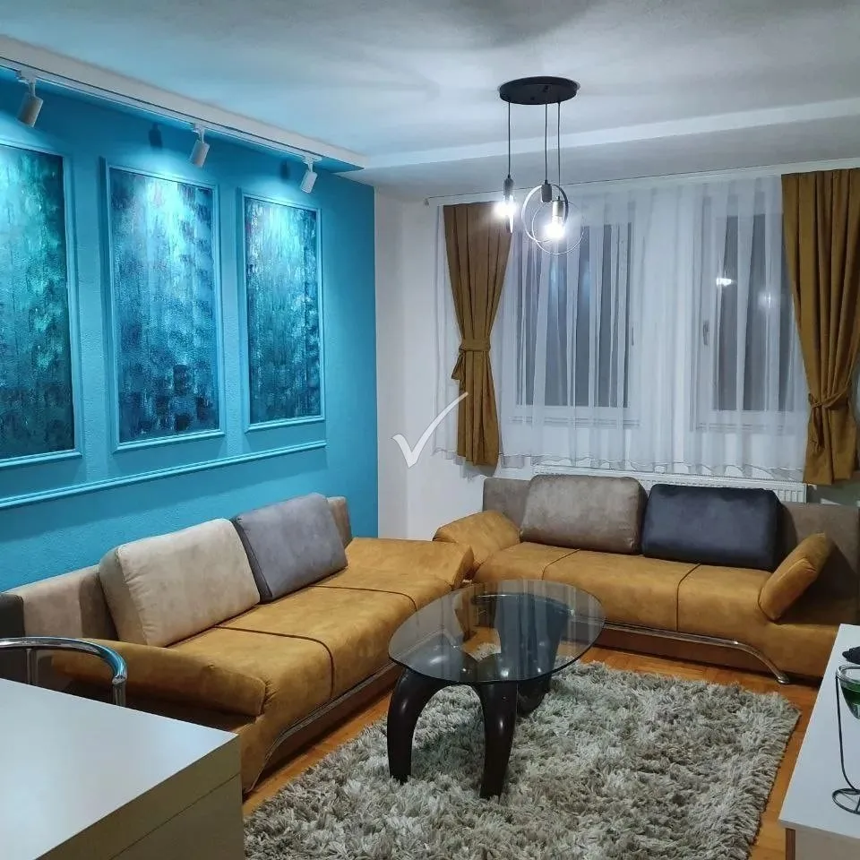 Banesë me qira 1+1 në Lagjen e Spitalit