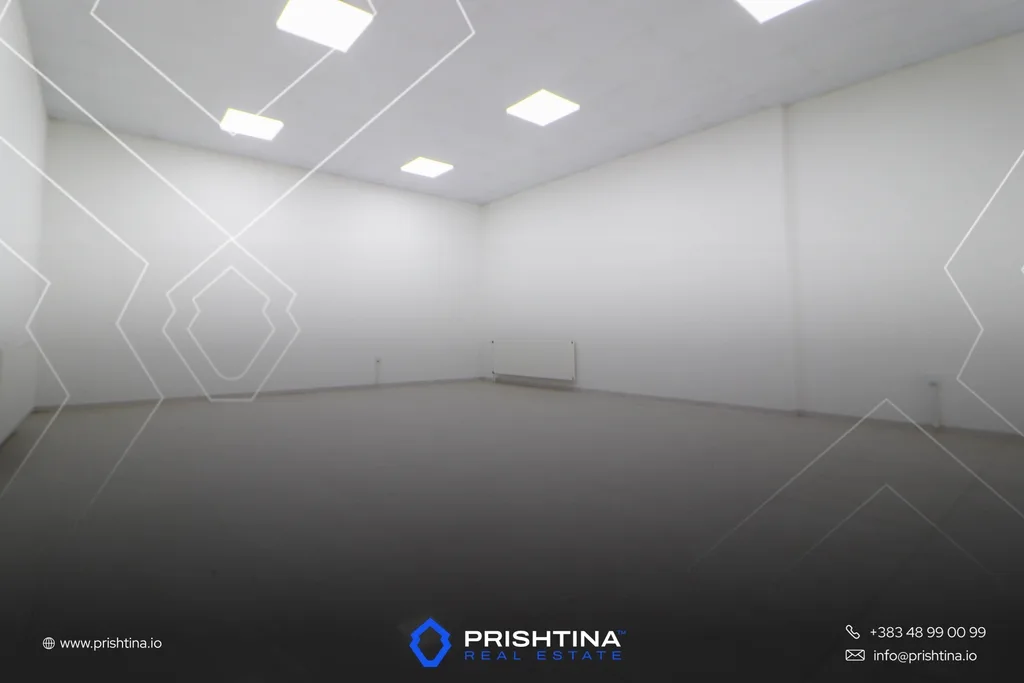 Lokal me qira 112m² në Prishtina e Re