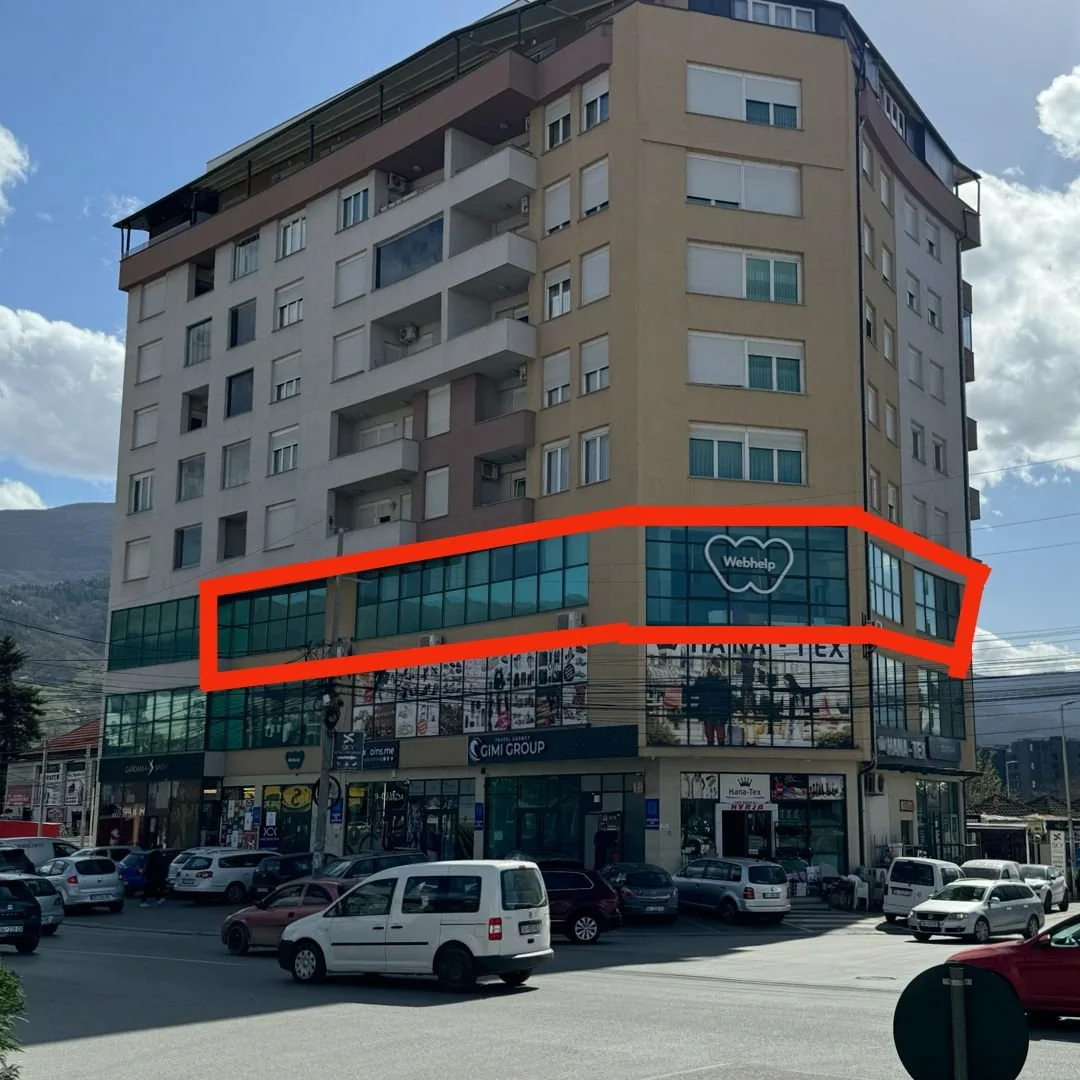 LOKAL ME QIRA NË QENDËR TË PRIZRENIT